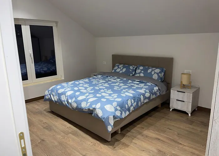 Lici Country house *